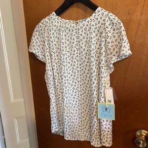 NWT Black and white CeCe blouse from Nordstrom’s